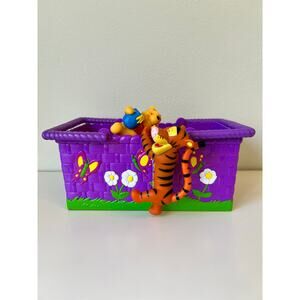 Disney Winnie the Pooh Bear & Tigger Picnic Basket RARE Limited Edition